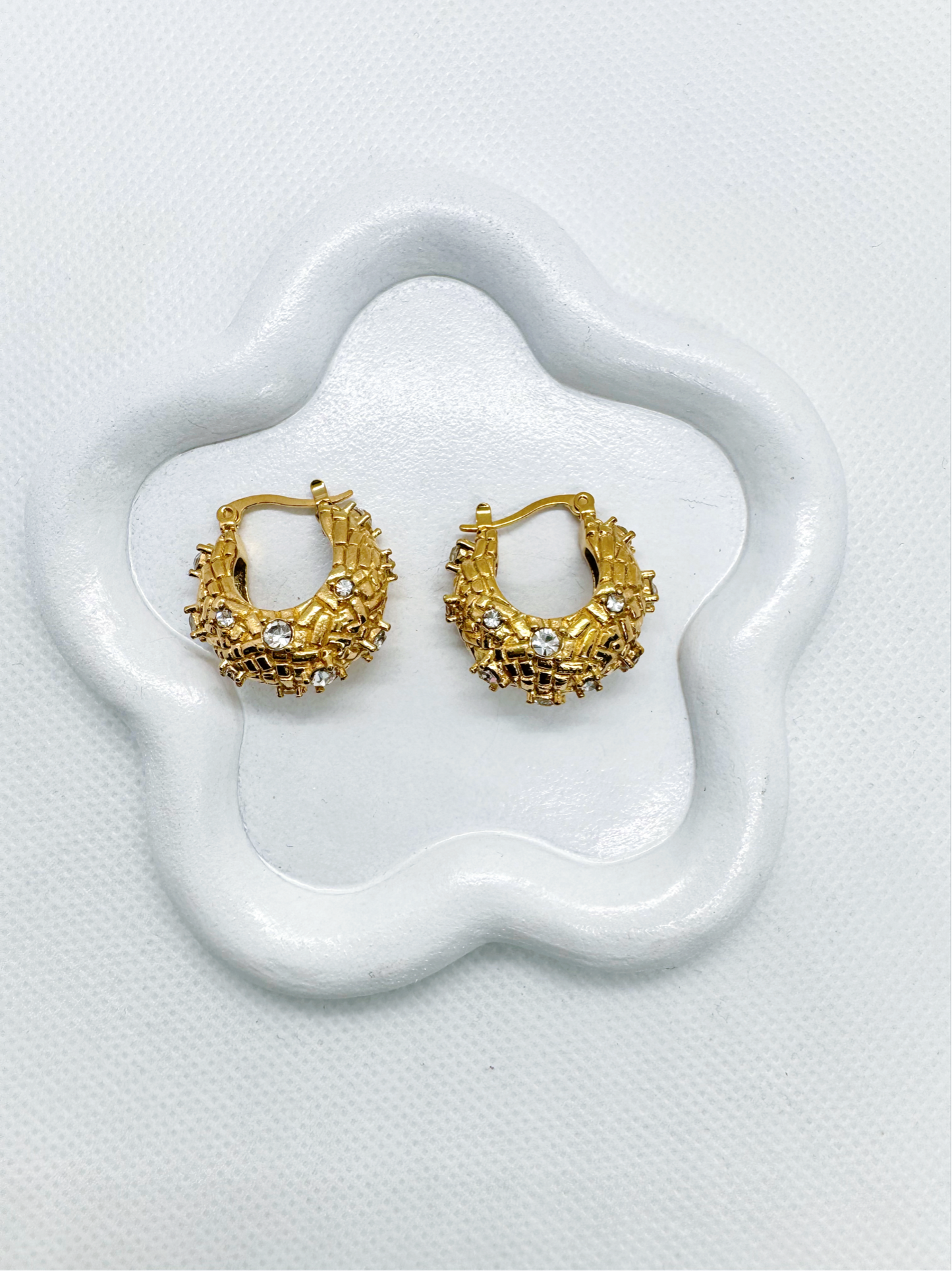 Satu 17 earrings