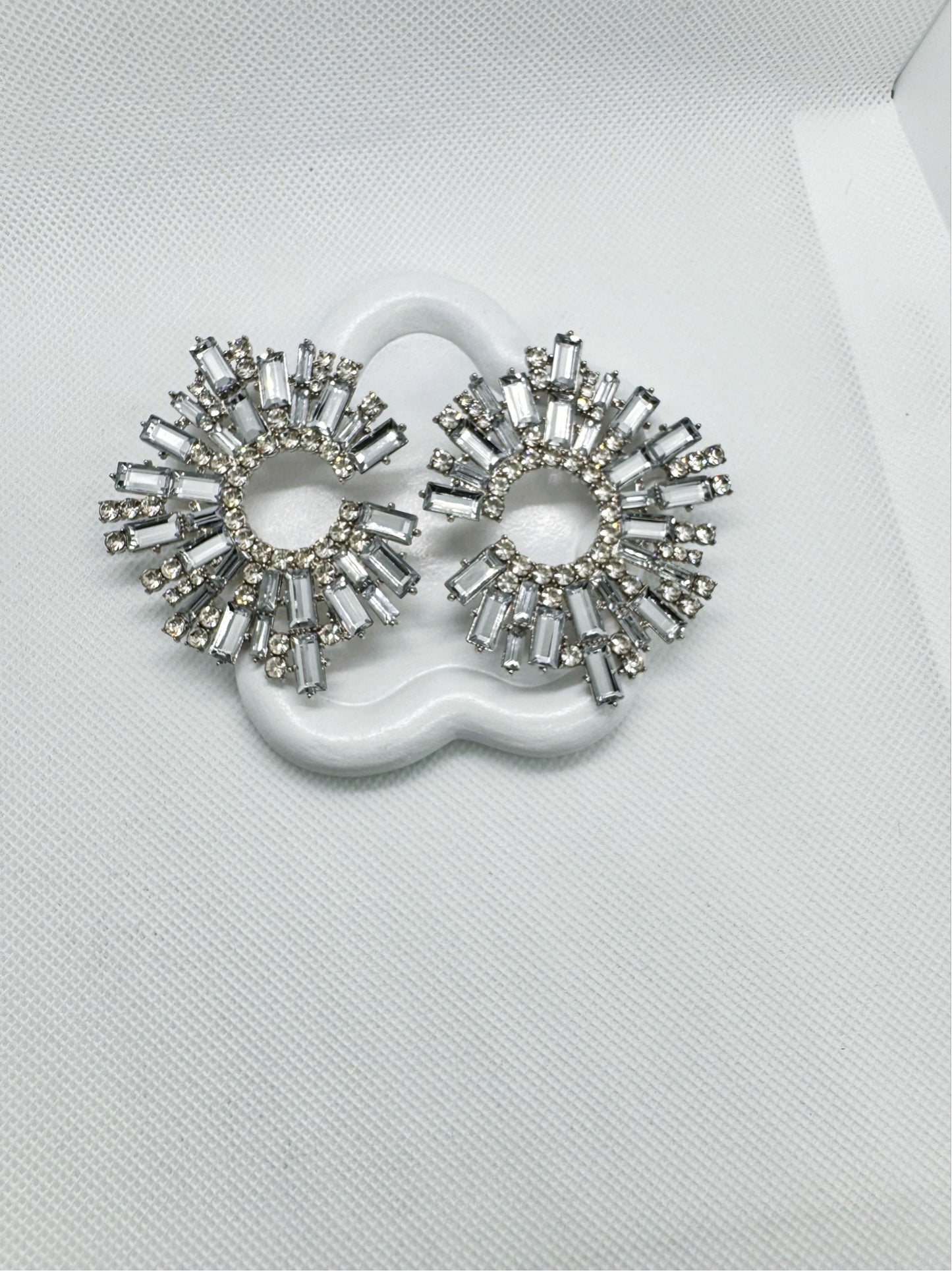 Satu 05 earrings